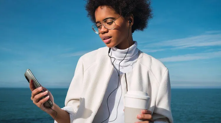 Słuchawki Samsung Earphones Jack 3.5 mm przewód